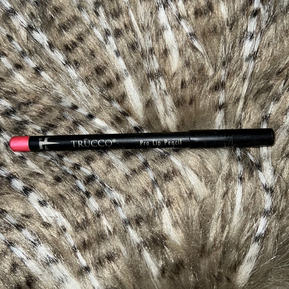Trucco Playmate Pink Pro Lip Pencil 0.04 Oz